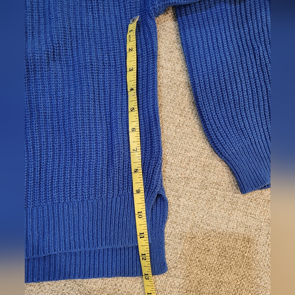 Sweater - Picture 3 of 3